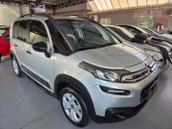CITROËN AIRCROSS 1.6 LIVE 16V FLEX 4P AUTOMÁTICO CITROËN AIRCROSS 1.6 LIVE 16V FLEX 4P AUTOMÁTICO