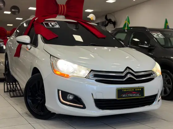 CITROËN C4 LOUNGE 1.6 TENDANCE 16V TURBO FLEX 4P AUTOMÁTICO CITROËN C4 LOUNGE 1.6 TENDANCE 16V TURBO FLEX 4P AUTOMÁTICO