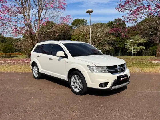 DODGE JOURNEY 3.6 RT V6 GASOLINA 4P AUTOMÁTICO