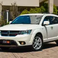 DODGE JOURNEY 3.6 RT V6 GASOLINA 4P AUTOMÁTICO DODGE JOURNEY 3.6 RT V6 GASOLINA 4P AUTOMÁTICO