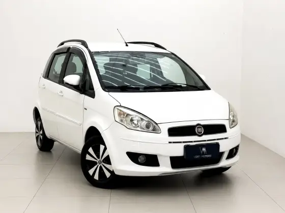 FIAT IDEA 1.6 MPI ESSENCE 16V FLEX 4P MANUAL FIAT IDEA 1.6 MPI ESSENCE 16V FLEX 4P MANUAL