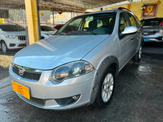 FIAT PALIO 1.6 TREKKING WEEKEND 16V FLEX 4P MANUAL FIAT PALIO 1.6 TREKKING WEEKEND 16V FLEX 4P MANUAL