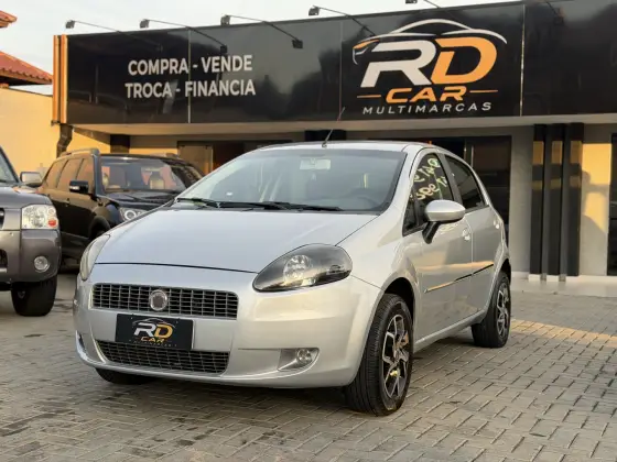 FIAT PUNTO 1.4 ELX 8V FLEX 4P MANUAL FIAT PUNTO 1.4 ELX 8V FLEX 4P MANUAL