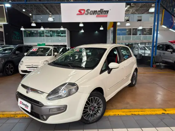 FIAT PUNTO 1.8 SPORTING 16V FLEX 4P AUTOMATIZADO FIAT PUNTO 1.8 SPORTING 16V FLEX 4P AUTOMATIZADO