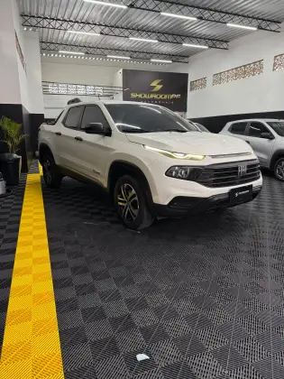 FIAT TORO 1.8 16V EVO FLEX ENDURANCE AT6 FIAT TORO 1.8 16V EVO FLEX ENDURANCE AT6
