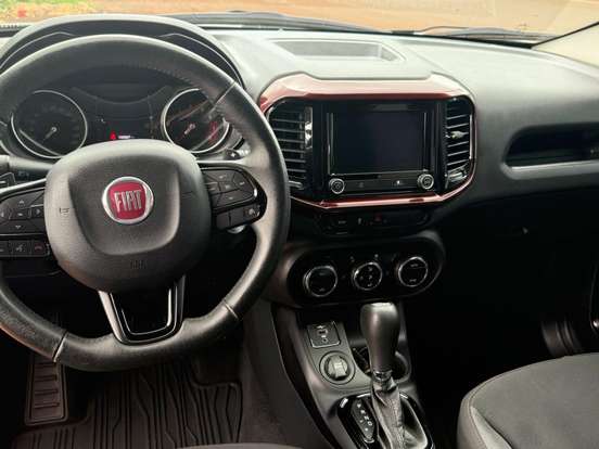 FIAT-TORO-2020