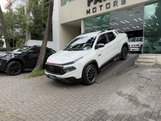 FIAT TORO 2.0 16V TURBO DIESEL ULTRA 4WD AT9