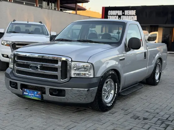 FORD F-250 4.2 XL 4X2 CS TURBO INTERCOOLER DIESEL 2P MANUAL FORD F-250 4.2 XL 4X2 CS TURBO INTERCOOLER DIESEL 2P MANUAL