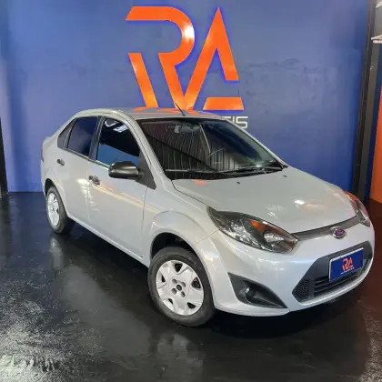 FORD FIESTA 1.6 ROCAM 8V FLEX 4P MANUAL FORD FIESTA 1.6 ROCAM 8V FLEX 4P MANUAL