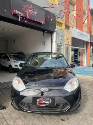 FORD FIESTA 1.6 ROCAM SE PLUS 8V FLEX 4P MANUAL FORD FIESTA 1.6 ROCAM SE PLUS 8V FLEX 4P MANUAL