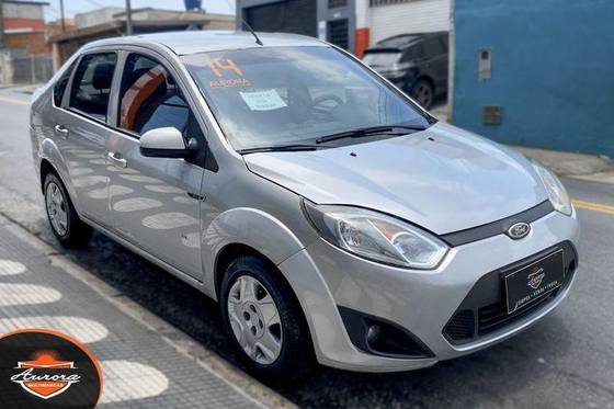 FORD FIESTA 1.6 ROCAM SE 8V FLEX 4P MANUAL