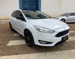 FORD FOCUS 1.6 SE 16V FLEX 4P POWERSHIFT FORD FOCUS 1.6 SE 16V FLEX 4P POWERSHIFT