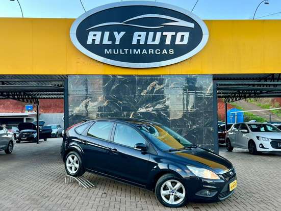 FORD-FOCUS-2011