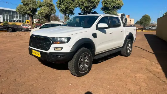 FORD RANGER 2.2 XLS 4X4 CD 16V DIESEL 4P AUTOMÁTICO FORD RANGER 2.2 XLS 4X4 CD 16V DIESEL 4P AUTOMÁTICO