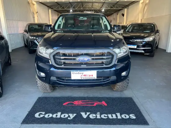 FORD RANGER 2.2 XLS 4X4 CD 16V DIESEL 4P AUTOMÁTICO FORD RANGER 2.2 XLS 4X4 CD 16V DIESEL 4P AUTOMÁTICO