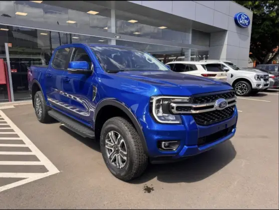 FORD RANGER 3.0 V6 TURBO DIESEL CD XLT 4X4 AUTOMÁTICO FORD RANGER 3.0 V6 TURBO DIESEL CD XLT 4X4 AUTOMÁTICO