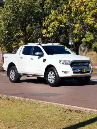 FORD RANGER 3.2 LIMITED 4X4 CD 20V DIESEL 4P AUTOMÁTICO FORD RANGER 3.2 LIMITED 4X4 CD 20V DIESEL 4P AUTOMÁTICO