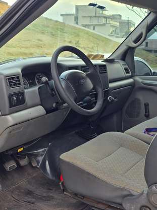FORD-F-4000-2019