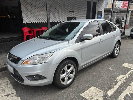 FORD FOCUS 2.0 GLX 16V FLEX 4P MANUAL