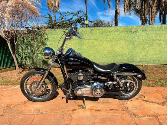 HARLEY-DAVIDSON-DYNA SUPER GLIDE CUSTOM-2010