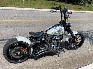 HARLEY-DAVIDSON-SOFTAIL BREAKOUT HARLEY-DAVIDSON-SOFTAIL BREAKOUT-2016