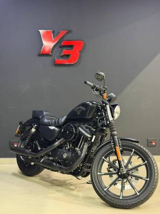 HARLEY-DAVIDSON SPORTSTER XL 883N IRON 