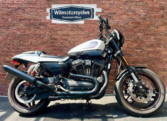 HARLEY-DAVIDSON-SPORTSTER XR 1200X-2010