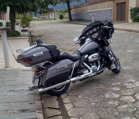 HARLEY-DAVIDSON-ULTRA LIMITED-2017