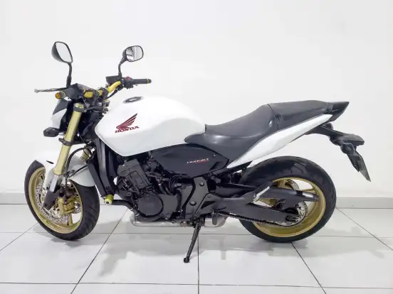 HONDA-CB 600F HORNET HONDA-CB 600F HORNET-2013