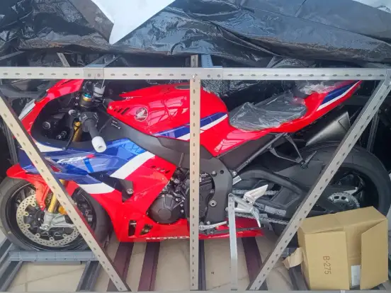HONDA-CBR 1000RR-R FIREBLADE SP HONDA-CBR 1000RR-R FIREBLADE SP-2025