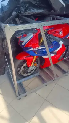 HONDA-CBR 1000RR-R FIREBLADE SP-2025