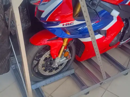 HONDA-CBR 1000RR-R FIREBLADE SP HONDA-CBR 1000RR-R FIREBLADE SP-2025
