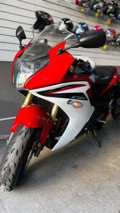 HONDA CBR 600F 