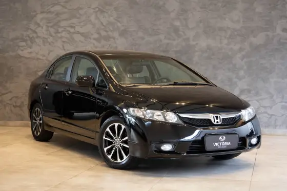 HONDA CIVIC 1.8 LXS 16V FLEX 4P MANUAL HONDA CIVIC 1.8 LXS 16V FLEX 4P MANUAL