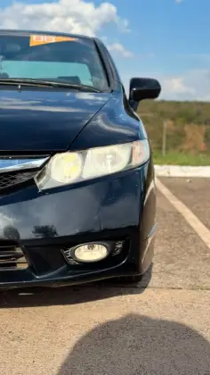 HONDA CIVIC 1.8 LXS 16V FLEX 4P MANUAL HONDA CIVIC 1.8 LXS 16V FLEX 4P MANUAL