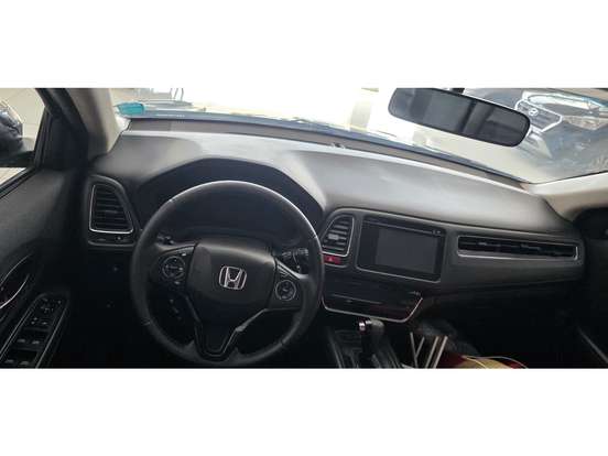HONDA-HR-V-2015