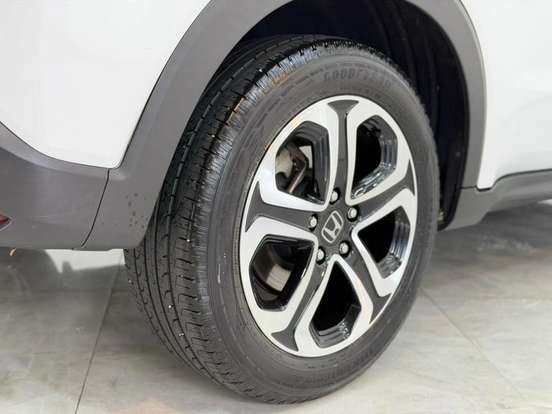 HONDA-HR-V-1.8 16V FLEX TOURING 4P AUTOMÁTICO HONDA-HR-V-2017