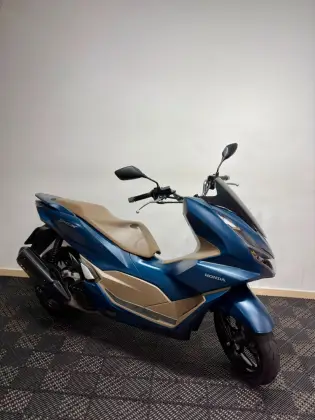 HONDA PCX 160 DLX 