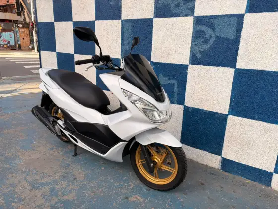HONDA PCX DLX 
