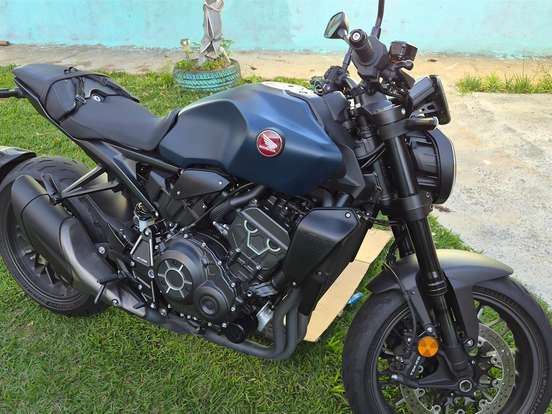 HONDA-CB 1000R BLACK EDITION ABS HONDA-CB 1000R BLACK EDITION ABS-2024