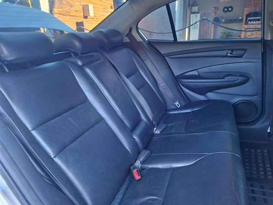 HONDA-CITY-1.5 LX 16V FLEX 4P MANUAL HONDA-CITY-2012
