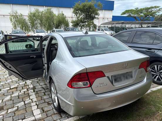 HONDA-CIVIC-2009