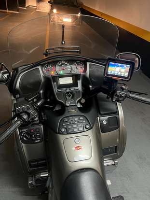 HONDA-GL 1800 GOLD WING HONDA-GL 1800 GOLD WING-2006