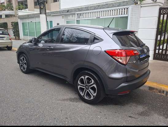HONDA-HR-V-2017