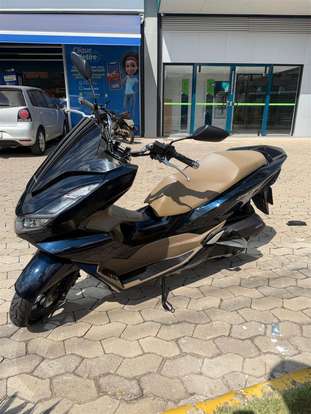 HONDA-PCX 160 DLX-2025