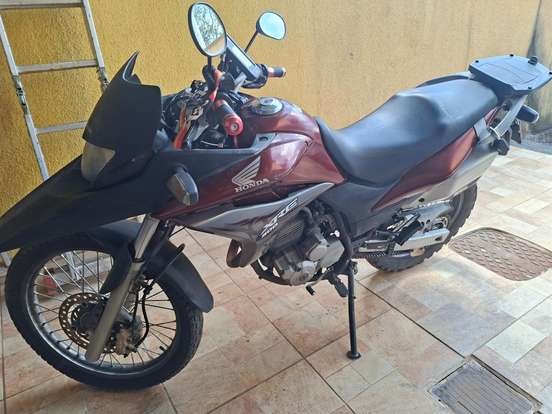 HONDA-XRE 300 HONDA-XRE 300-2011