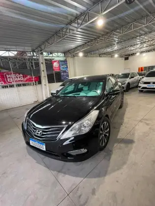 HYUNDAI AZERA 3.3 MPFI GLS SEDAN V6 24V GASOLINA 4P AUTOMÁTICO HYUNDAI AZERA 3.3 MPFI GLS SEDAN V6 24V GASOLINA 4P AUTOMÁTICO
