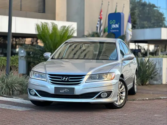 HYUNDAI AZERA 3.3 MPFI GLS SEDAN V6 24V GASOLINA 4P AUTOMÁTICO HYUNDAI AZERA 3.3 MPFI GLS SEDAN V6 24V GASOLINA 4P AUTOMÁTICO