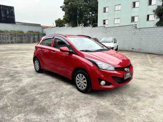 HYUNDAI HB20 1.0 COMFORT 12V FLEX 4P MANUAL HYUNDAI HB20 1.0 COMFORT 12V FLEX 4P MANUAL