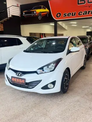HYUNDAI HB20 1.0 COMFORT 12V FLEX 4P MANUAL HYUNDAI HB20 1.0 COMFORT 12V FLEX 4P MANUAL